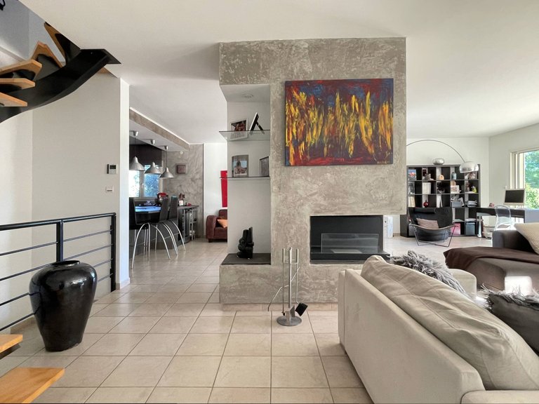 Villa for Sale in Uzes, Uzes Area 2