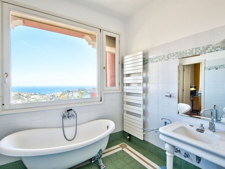 Villa for Sale in Villefranche Sur Mer, Villefranche, Cap Ferrat Area 4