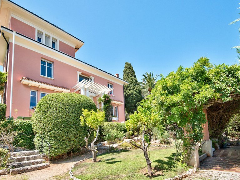 Villa for Sale in Villefranche Sur Mer, Villefranche, Cap Ferrat Area 7