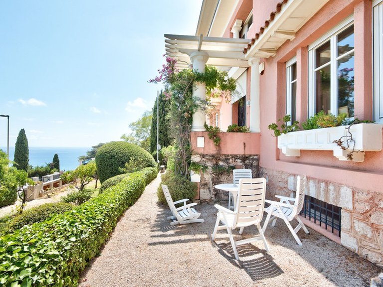 Villa for Sale in Villefranche Sur Mer, Villefranche, Cap Ferrat Area 10