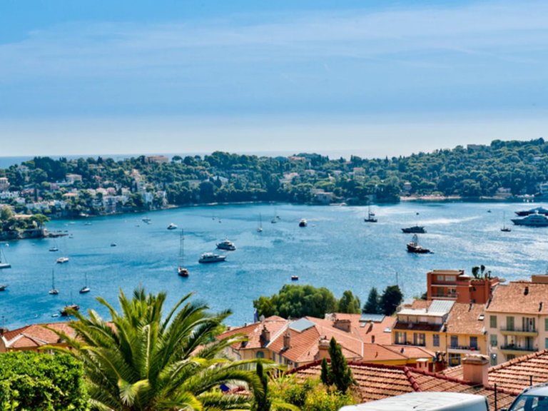 Villa for Sale in Villefranche Sur Mer, Villefranche, Cap Ferrat Area 1