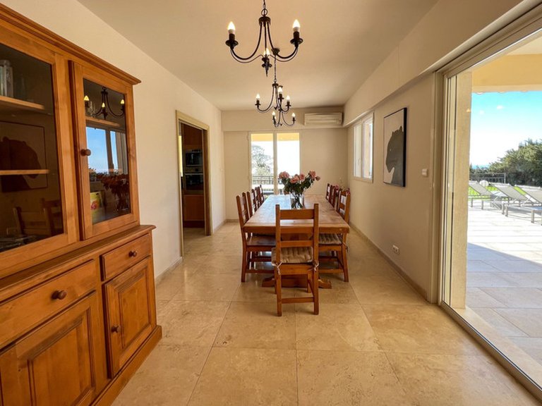 Villa for Sale in Villefranche Sur Mer, Villefranche, Cap Ferrat Area 14