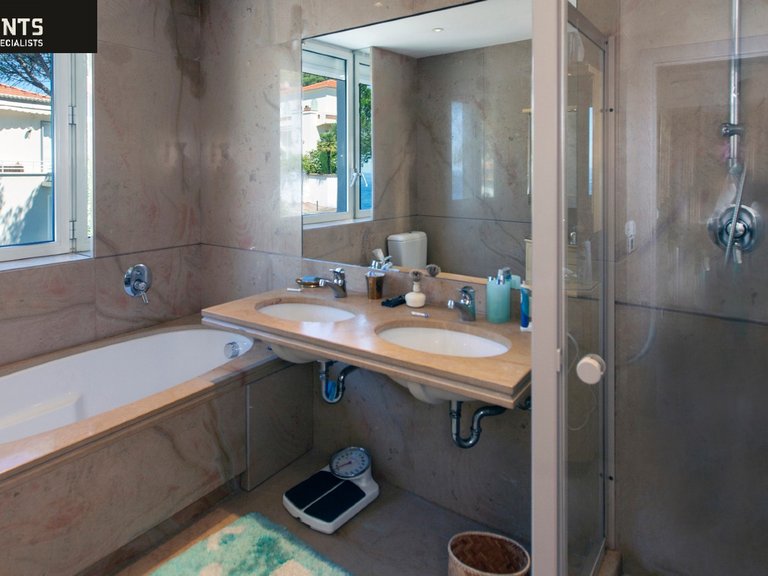 Villa for Sale in Nice - Mont Boron, Nice Area 12