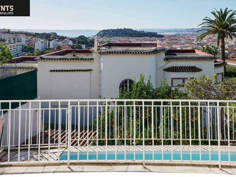 Villa for Sale in Nice - Mont Boron, Nice Area 13