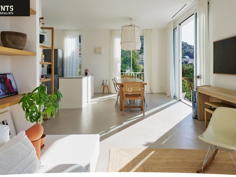 Villa for Sale in Nice - Mont Boron, Nice Area 14