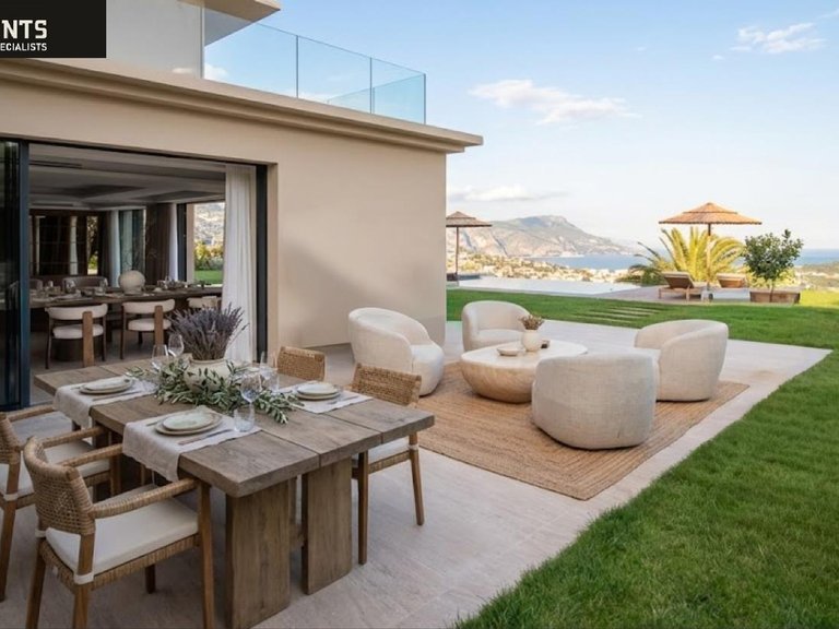 Villa for Sale in Nice - Mont Boron, Nice Area 19