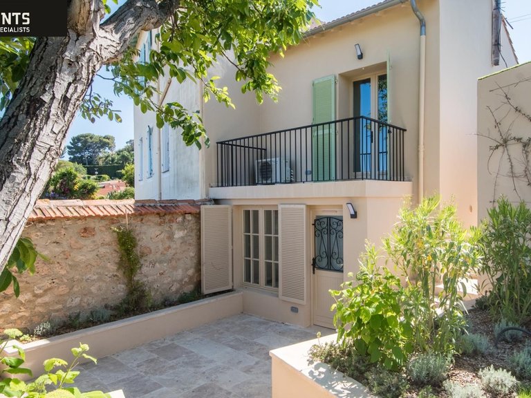 Villa for Sale in Nice - Mont Boron, Nice Area 20