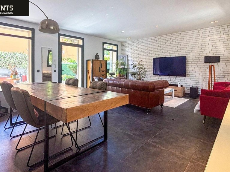 Villa for Sale in St Jean Cap Ferrat, Villefranche, Cap Ferrat Area 4