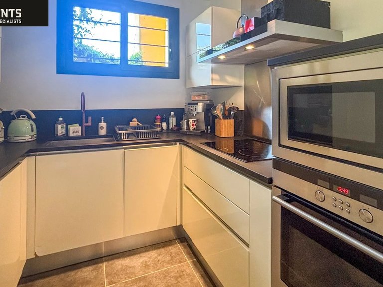 Villa for Sale in St Jean Cap Ferrat, Villefranche, Cap Ferrat Area 8