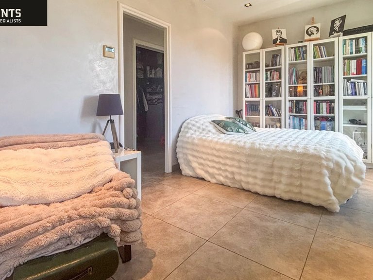 Villa for Sale in St Jean Cap Ferrat, Villefranche, Cap Ferrat Area 10