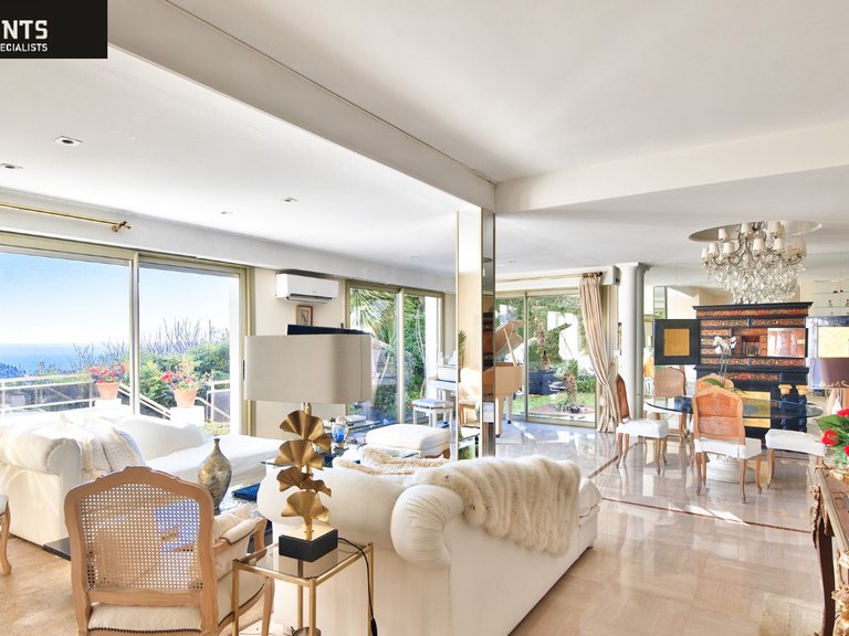 Villa for Sale in Villefranche Sur Mer, Villefranche, Cap Ferrat Area 7
