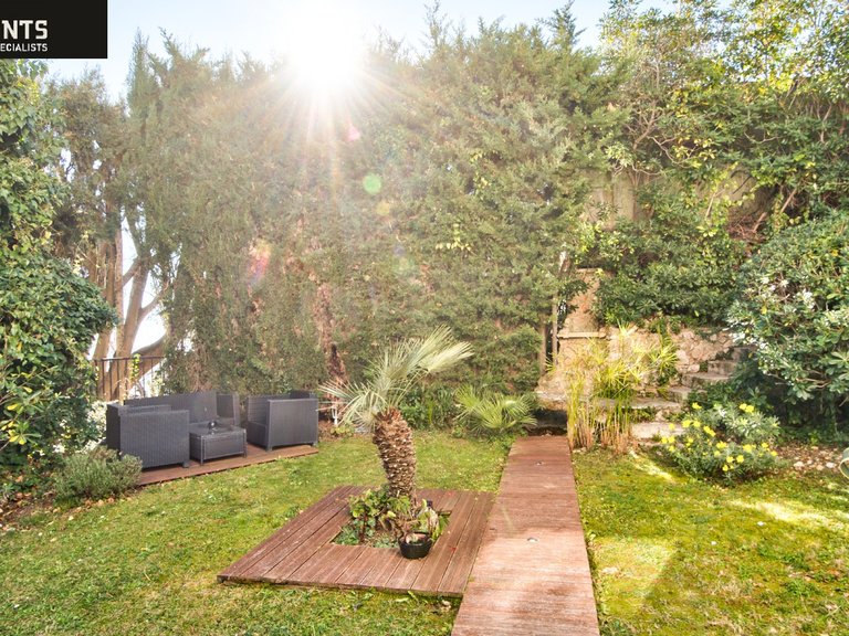 Villa for Sale in Villefranche Sur Mer, Villefranche, Cap Ferrat Area 11