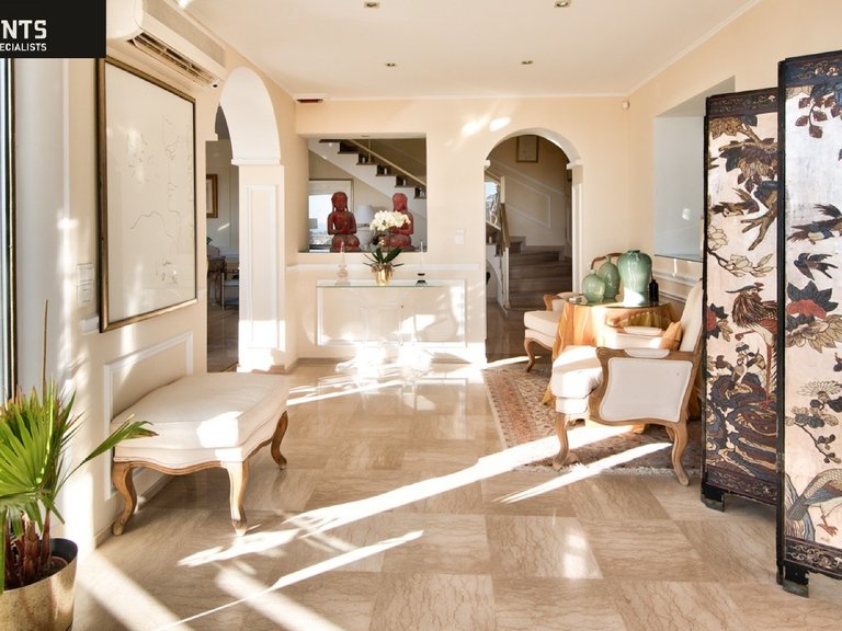 Villa for Sale in Villefranche Sur Mer, Villefranche, Cap Ferrat Area 9