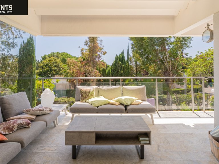 Villa for Sale in Villeneuve Loubet, Antibes Area 5