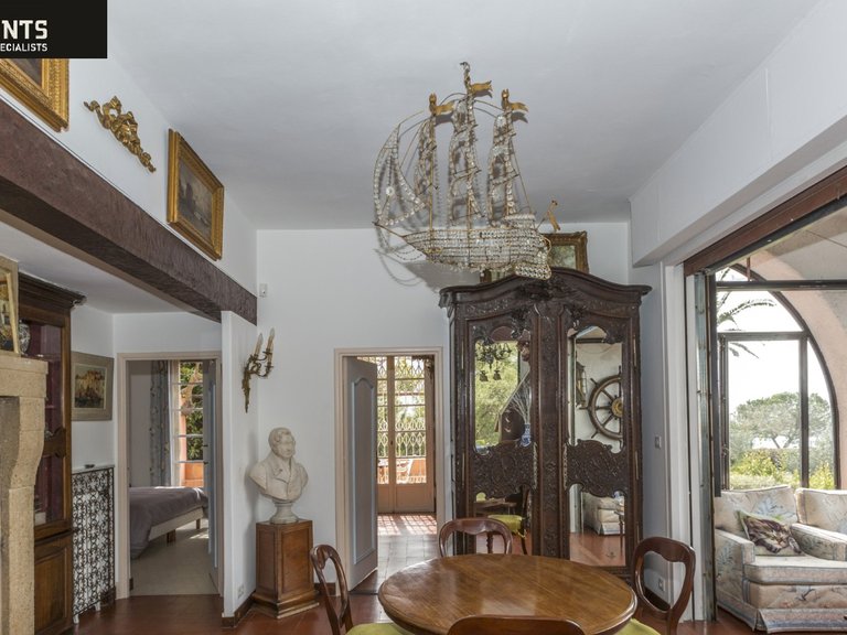 Villa for Sale in Nice - Mont Boron, Nice Area 6