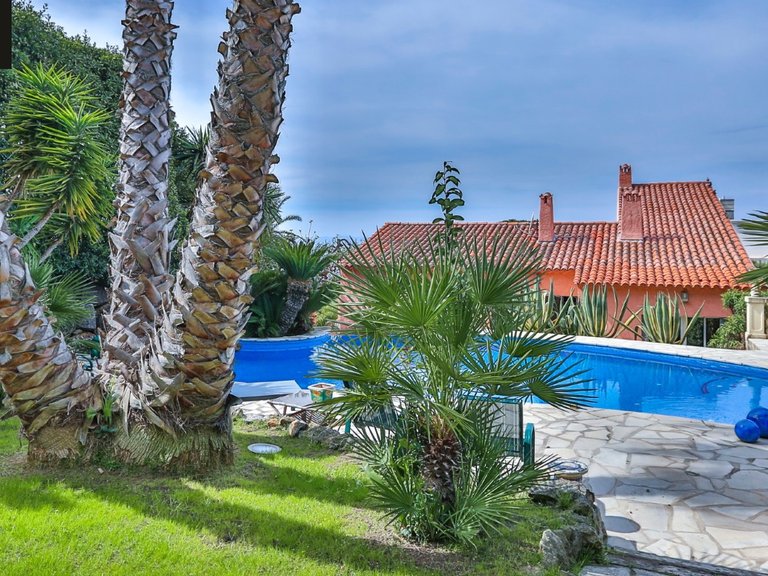 Villa for Sale in Nice - Mont Boron, Nice Area 9