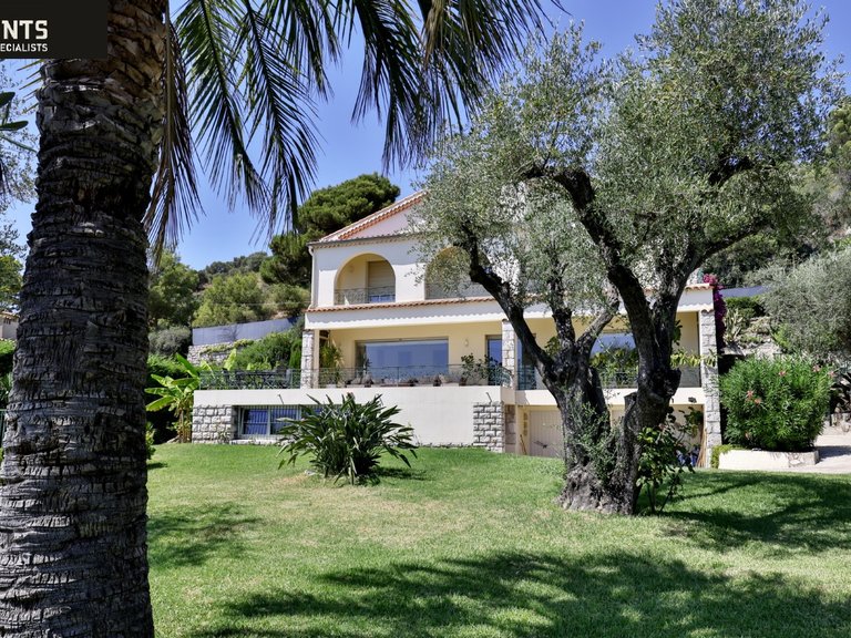 Villa for Sale in Villefranche Sur Mer, Villefranche, Cap Ferrat Area 20