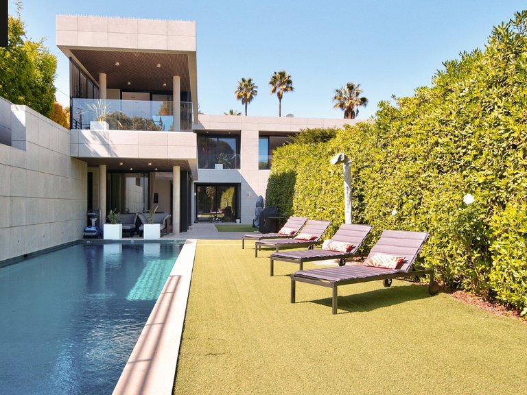 Villa for Sale in Nice - Mont Boron, Nice Area 9