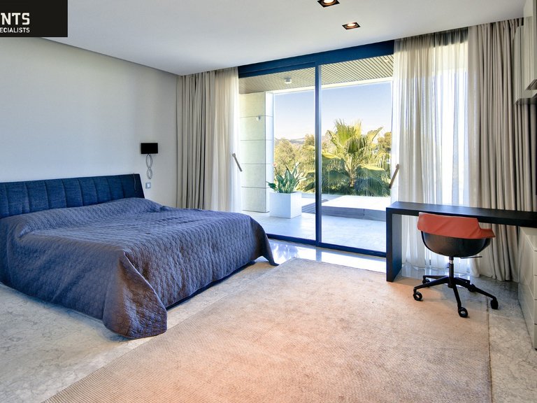 Villa for Sale in Nice - Mont Boron, Nice Area 12
