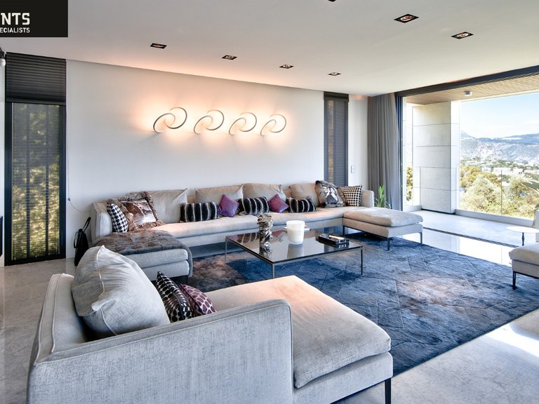 Villa for Sale in Nice - Mont Boron, Nice Area 6