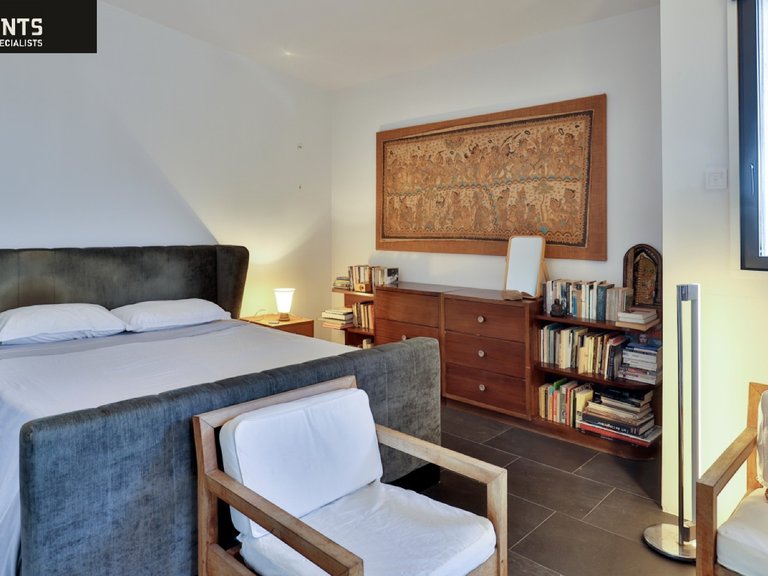Villa for Sale in Nice, Nice Area 19