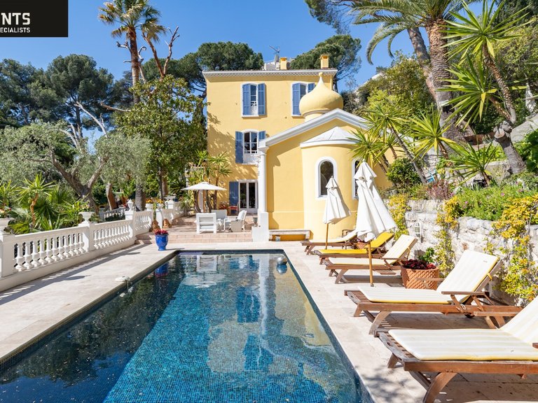 Villa for Sale in Nice, Nice Area 2