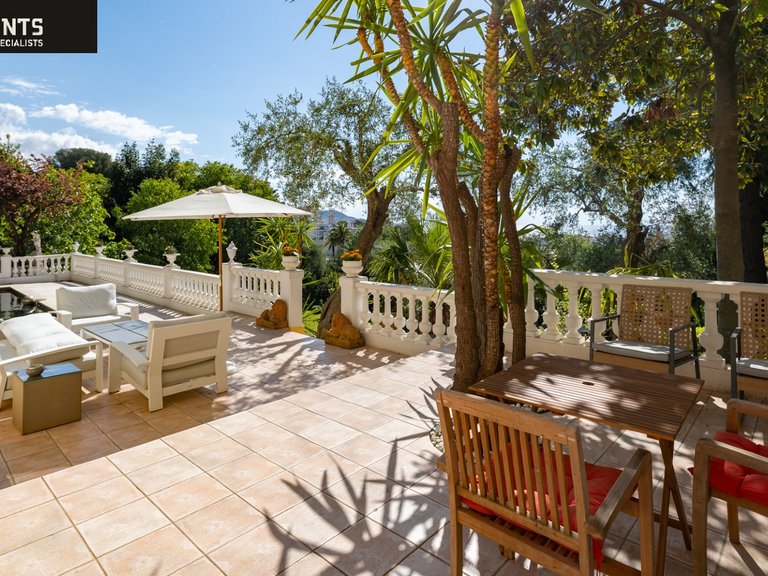 Villa for Sale in Nice, Nice Area 3