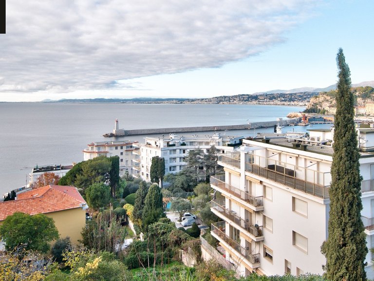 Villa for Sale in Nice - Mont Boron, Nice Area 9