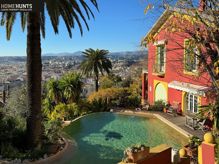 Villa for Sale in Nice - Mont Boron, Nice Area 1