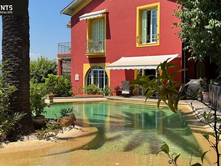 Villa for Sale in Nice - Mont Boron, Nice Area 14