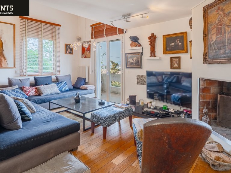 Villa for Sale in Nice - Mont Boron, Nice Area 8