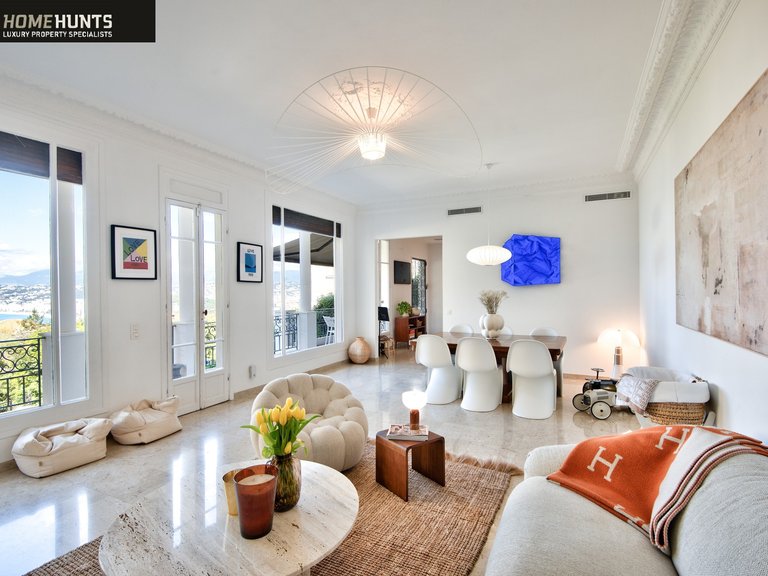 Villa for Sale in Nice - Mont Boron, Nice Area 1