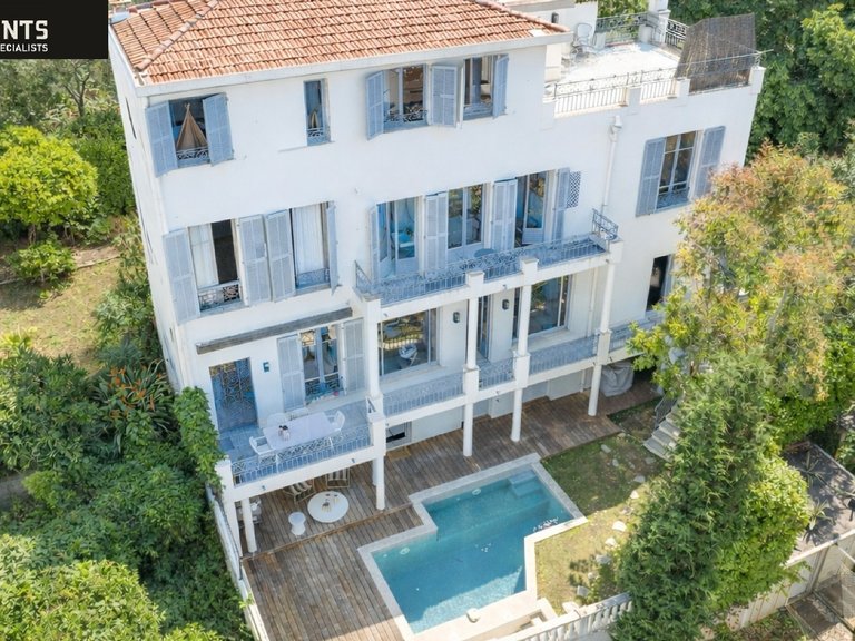 Villa for Sale in Nice - Mont Boron, Nice Area 4