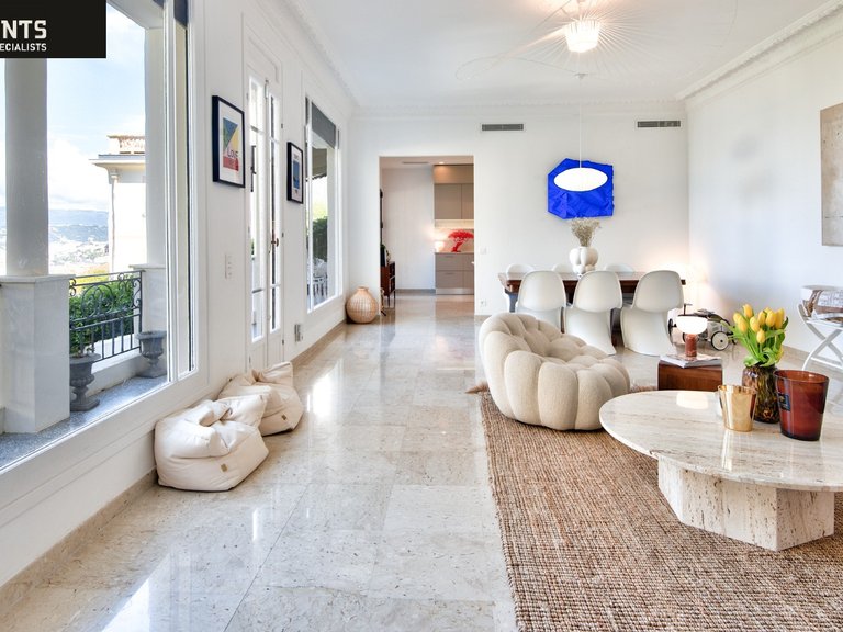 Villa for Sale in Nice - Mont Boron, Nice Area 6