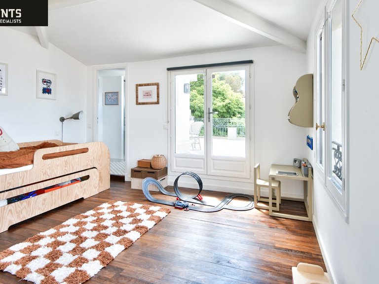 Villa for Sale in Nice - Mont Boron, Nice Area 15