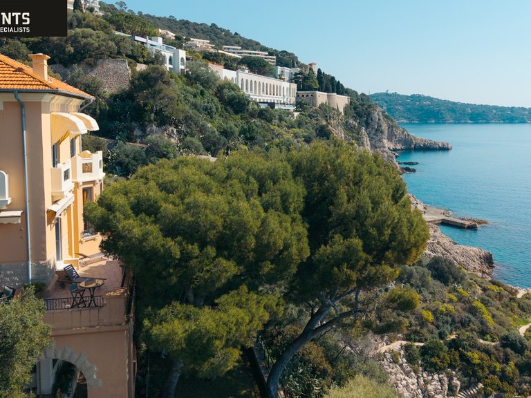 Villa for Sale in Nice - Mont Boron, Nice Area 2