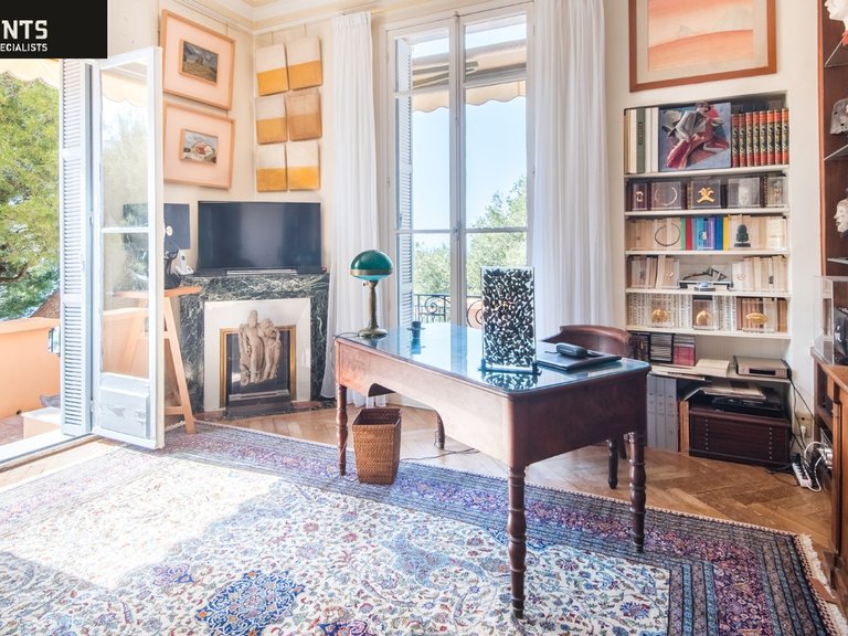 Villa for Sale in Nice - Mont Boron, Nice Area 17