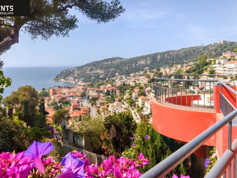 Villa for Sale in Villefranche Sur Mer, Villefranche, Cap Ferrat Area 3