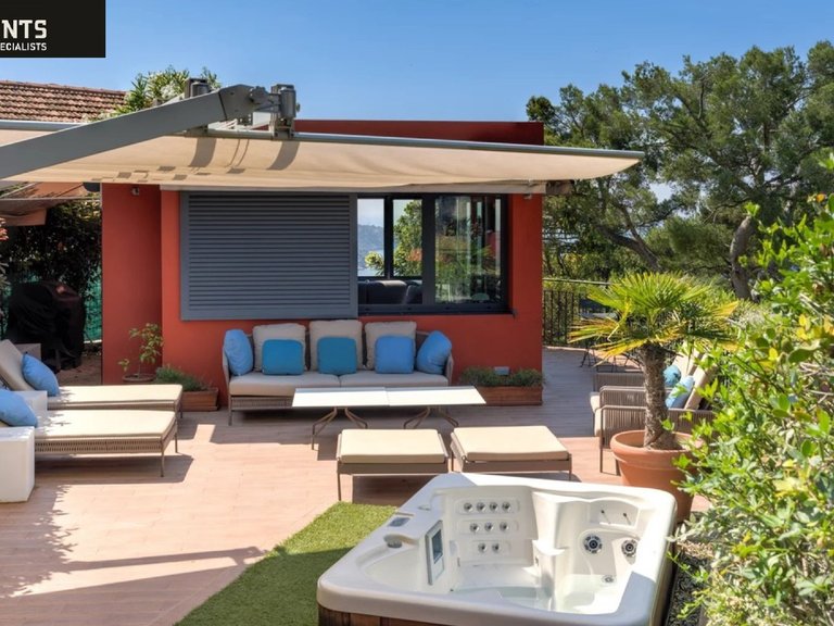 Villa for Sale in Villefranche Sur Mer, Villefranche, Cap Ferrat Area 6