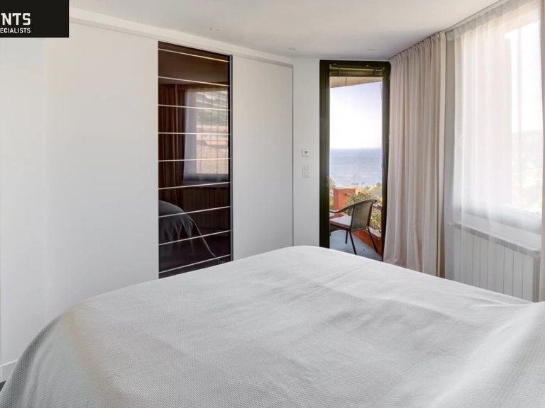 Villa for Sale in Villefranche Sur Mer, Villefranche, Cap Ferrat Area 12