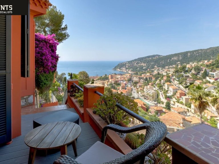 Villa for Sale in Villefranche Sur Mer, Villefranche, Cap Ferrat Area 16