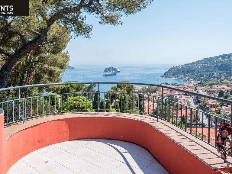 Villa for Sale in Villefranche Sur Mer, Villefranche, Cap Ferrat Area 4