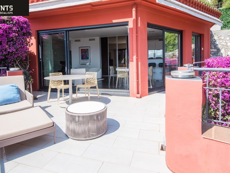 Villa for Sale in Villefranche Sur Mer, Villefranche, Cap Ferrat Area 10