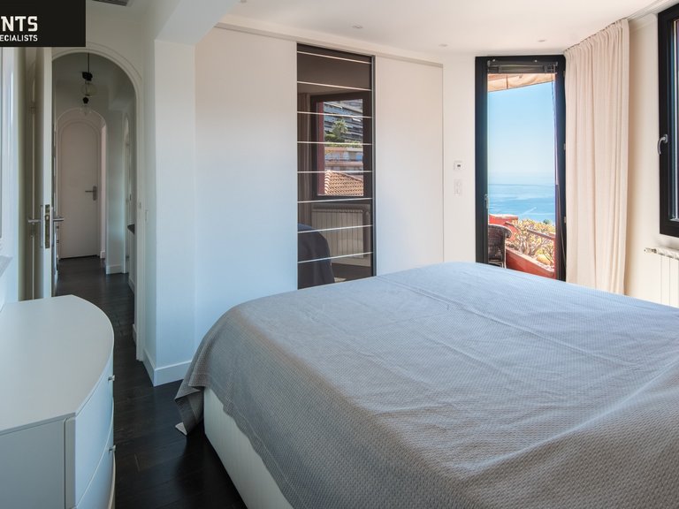 Villa for Sale in Villefranche Sur Mer, Villefranche, Cap Ferrat Area 14