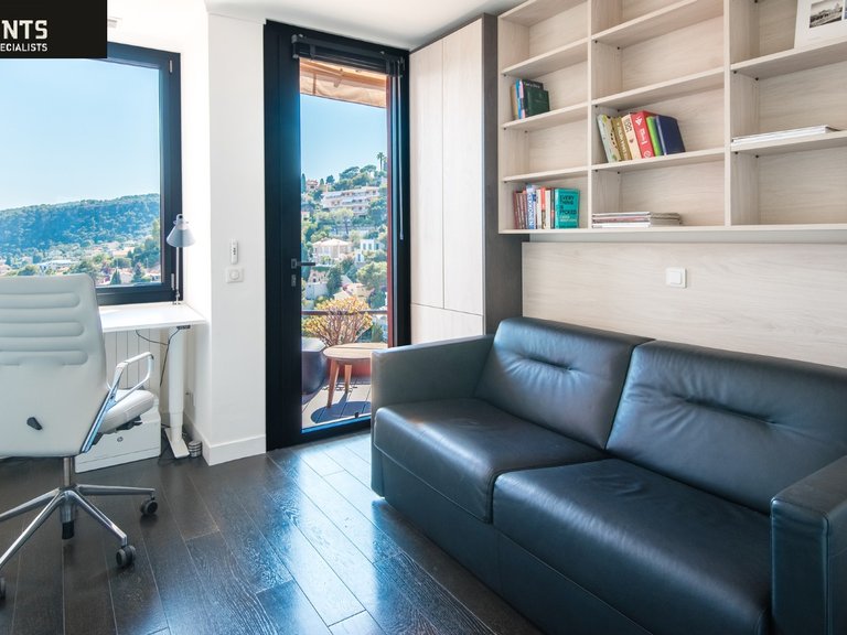 Villa for Sale in Villefranche Sur Mer, Villefranche, Cap Ferrat Area 17