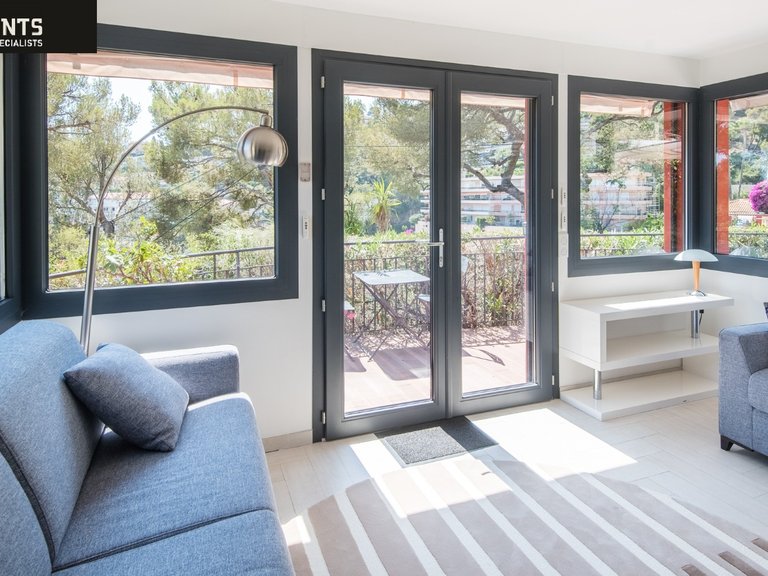 Villa for Sale in Villefranche Sur Mer, Villefranche, Cap Ferrat Area 18