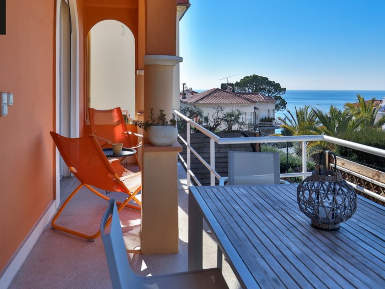 Villa for Sale in Nice - Mont Boron, Nice Area 9