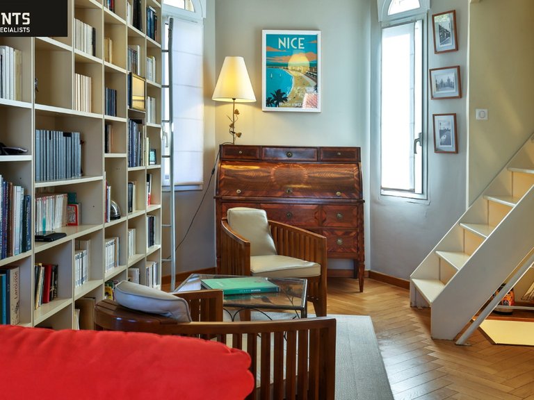 Villa for Sale in Nice - Mont Boron, Nice Area 10