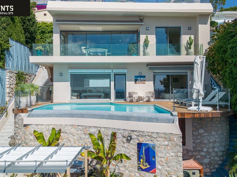 Villa for Sale in Villefranche Sur Mer, Villefranche, Cap Ferrat Area 5