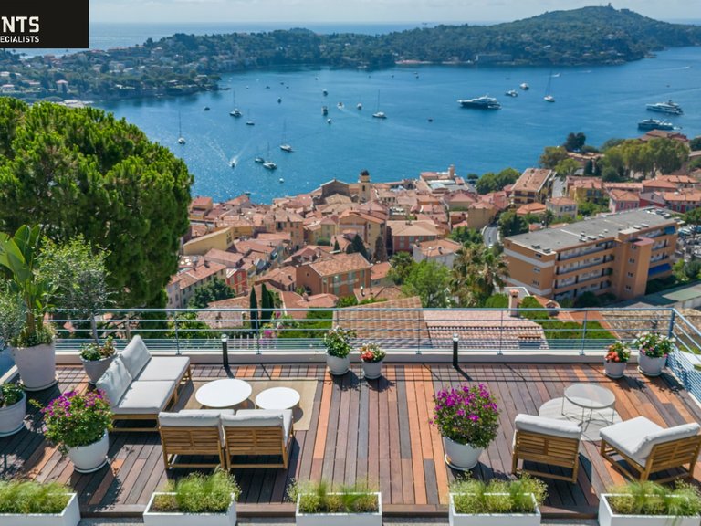 Villa for Sale in Villefranche Sur Mer, Villefranche, Cap Ferrat Area 7